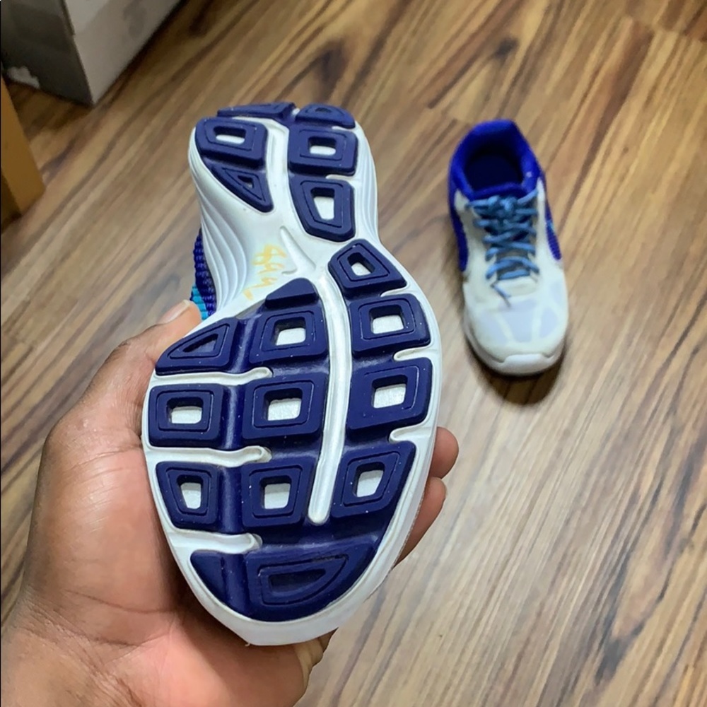 Nike Revolution 3 WMNS - Picture 8 of 9